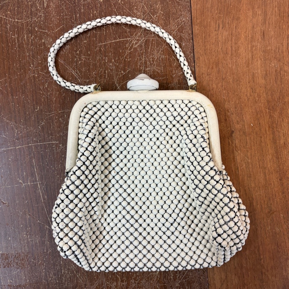 Whiting‎ & Davis Company Vintage Alumesh White Metal Mesh Purse Clutch